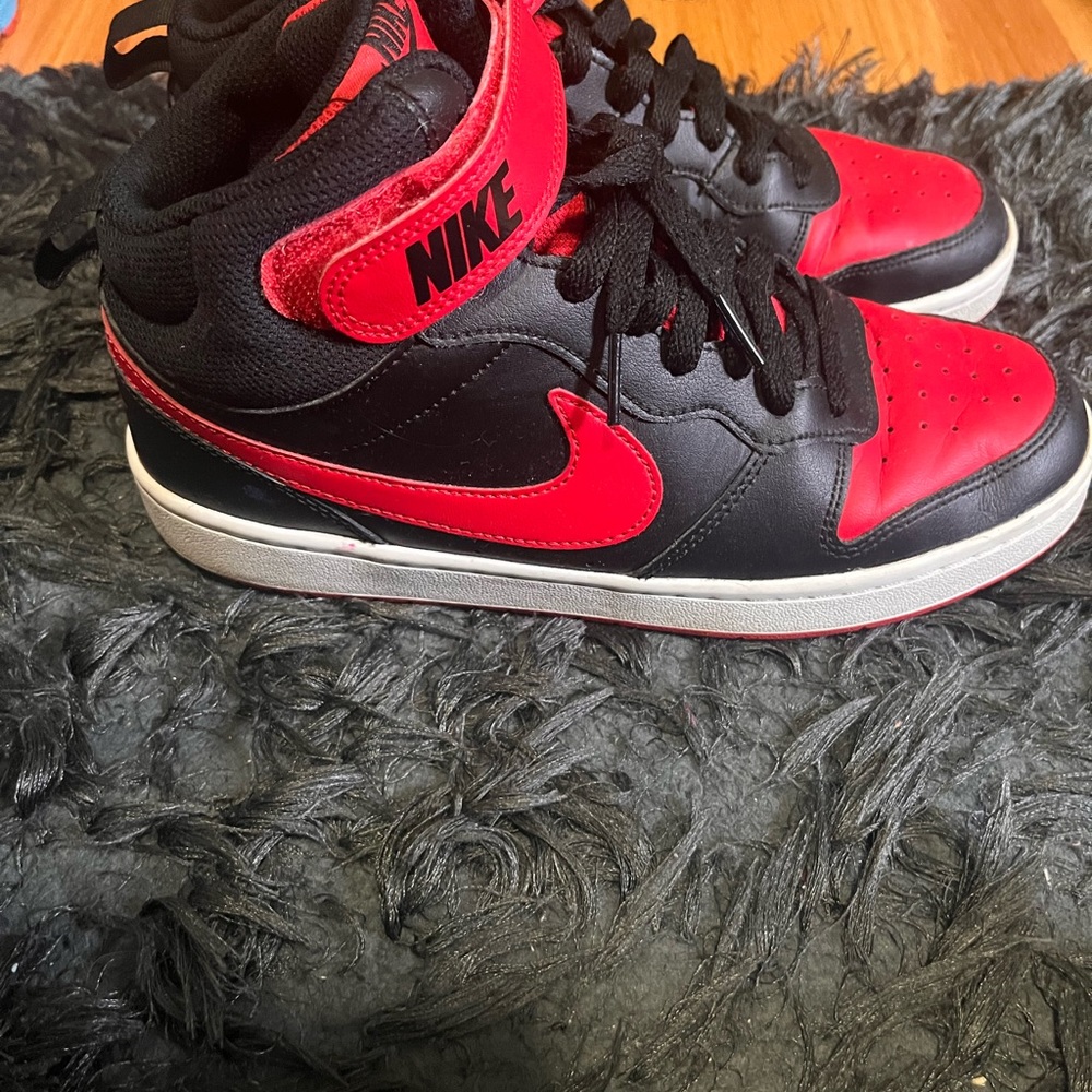 High top nike - Picture 2 of 5